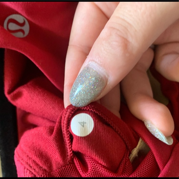 Lululemon Athletica Athletic Shelf Bra Red Venus Tank size 4 EUC - Picture 5 of 7